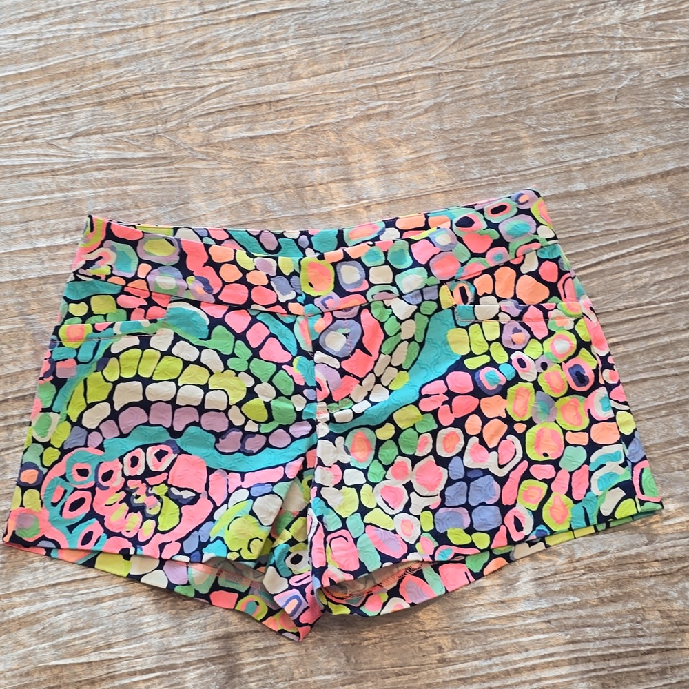 Lilly Pulitzer shorts size 2